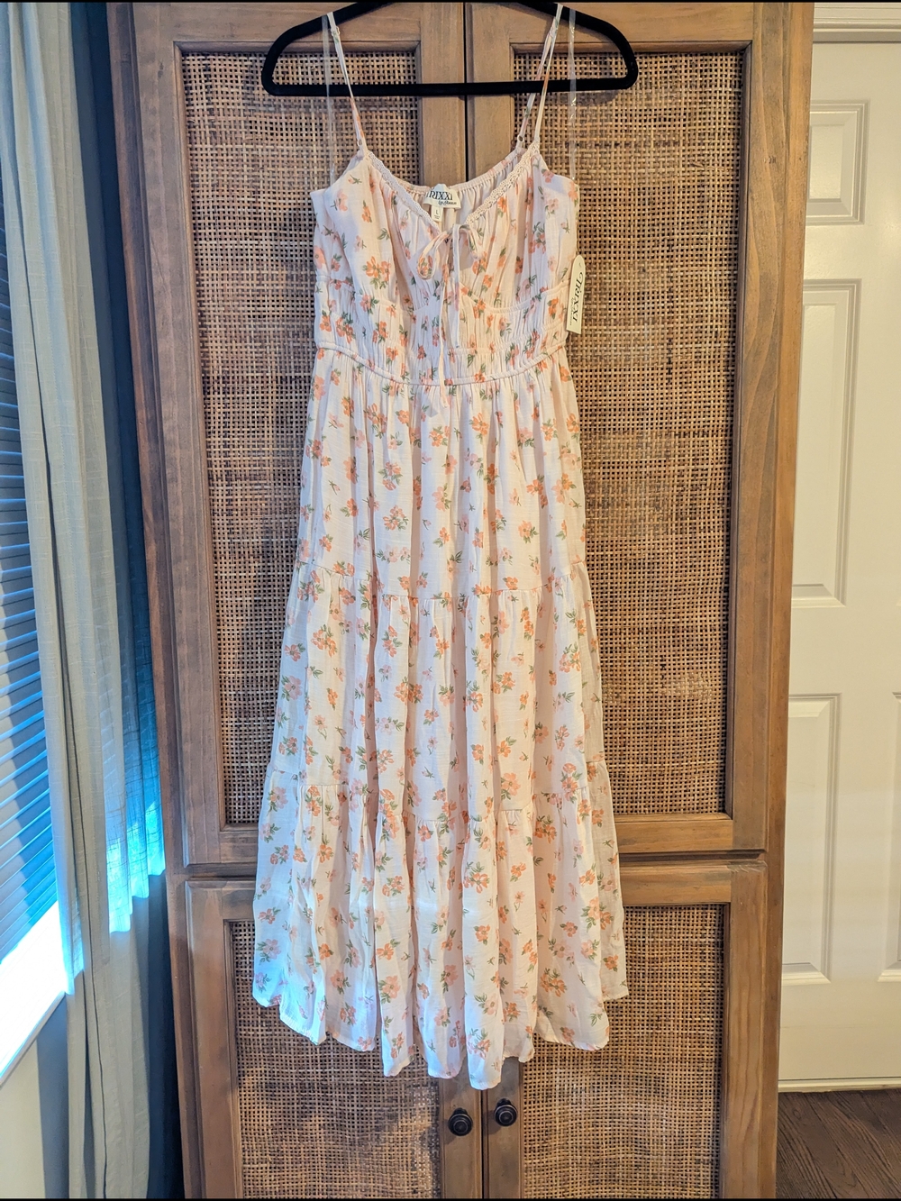 NWT Trixxi Peach Floral Smocked Spaghetti Strap Dress